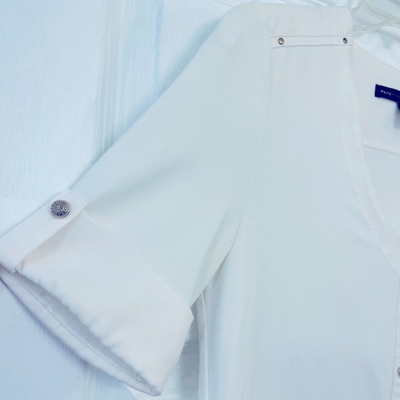 creamy white fluid good quality v neck button front tab sleeve, professional top - Picture 9 of 16